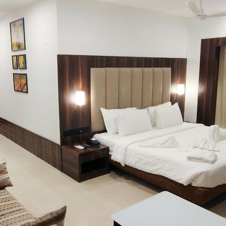 Golden Chariot The Boutique Hotel Mumbai Kültér fotó
