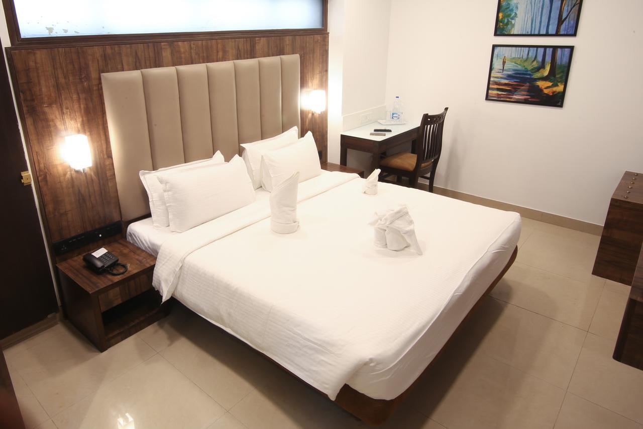 Golden Chariot The Boutique Hotel Mumbai Kültér fotó