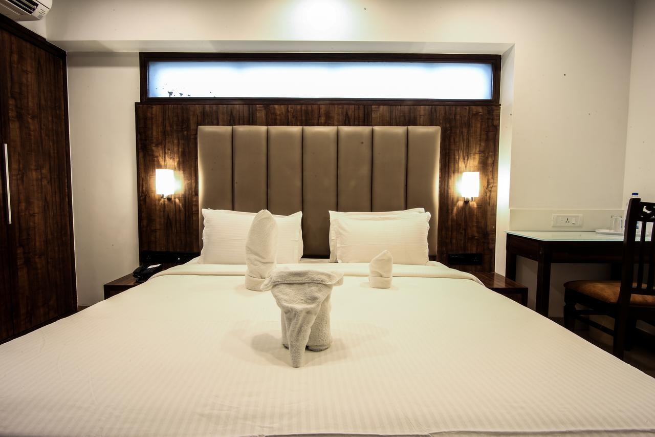 Golden Chariot The Boutique Hotel Mumbai Kültér fotó